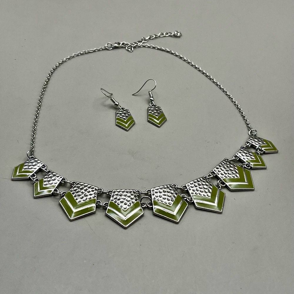 Silver and Green Chevron Necklace and Earring Set - Picture 2 of 4